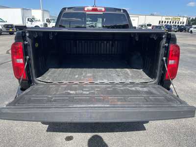 2018 Chevrolet Colorado Crew Cab, $24900. Photo 9