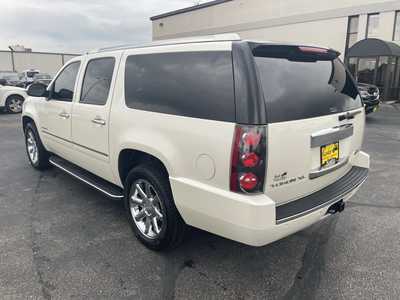 2014 GMC Yukon XL, $14900. Photo 6