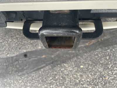 2014 GMC Yukon XL, $14900. Photo 9