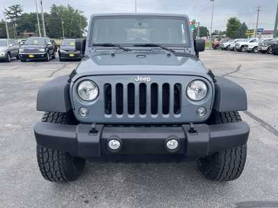 2015 Jeep Wrangler Unlimited, $21900. Photo 3