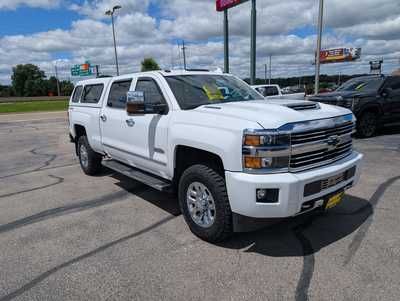 2017 Chevrolet 3500 Crew Cab, $35900. Photo 2