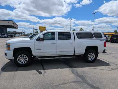 2017 Chevrolet 3500 Crew Cab, $35900. Photo 5