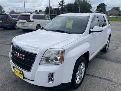 2015 GMC Terrain, $10900. Photo 4