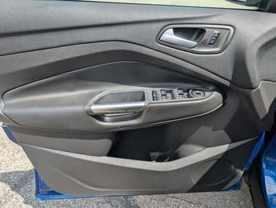2017 Ford Escape, $15990. Photo 11