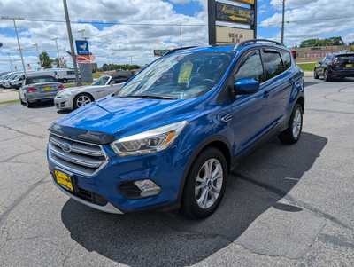 2017 Ford Escape, $15990. Photo 4