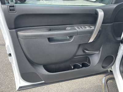 2013 GMC 1500 Ext Cab, $13990. Photo 12