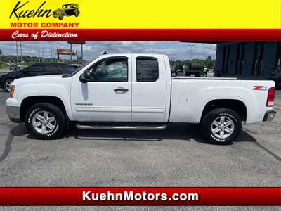 2013 GMC 1500 Ext Cab, $13990. Photo 1