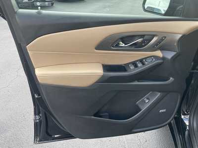 2023 Chevrolet Traverse, $39900. Photo 11