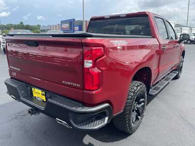 2019 Chevrolet 1500 Crew Cab, $25495. Photo 8