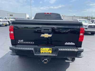 2019 Chevrolet 3500 Crew Cab, $62987. Photo 7