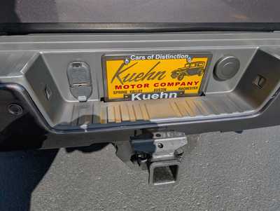 2016 GMC 2500 Crew Cab, $51987. Photo 9