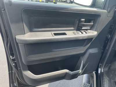 2014 RAM 1500 Ext Cab, $12498. Photo 12