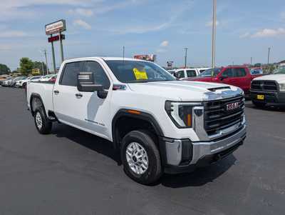 2024 GMC 2500 Crew Cab, $54495. Photo 2