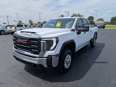 2024 GMC 2500 Crew Cab, $54495. Photo 4