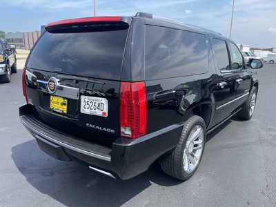 2014 Cadillac Escalade ESV, $28986. Photo 8