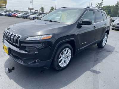 2016 Jeep Cherokee, $12497. Photo 4