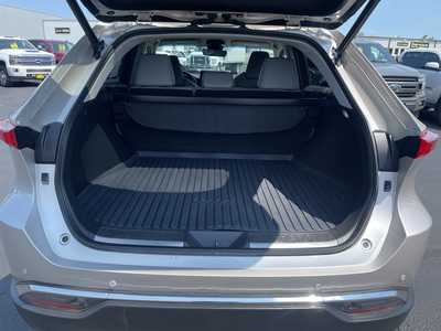 2021 Toyota Venza, $23994. Photo 9