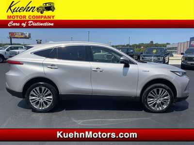 2021 Toyota Venza, $23994. Photo 1