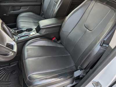 2017 Chevrolet Equinox, $11487. Photo 11