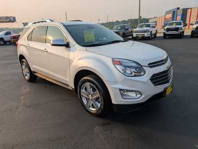 2017 Chevrolet Equinox, $11487. Photo 2