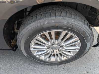 2014 Chrysler Town & Country, $8247. Photo 9