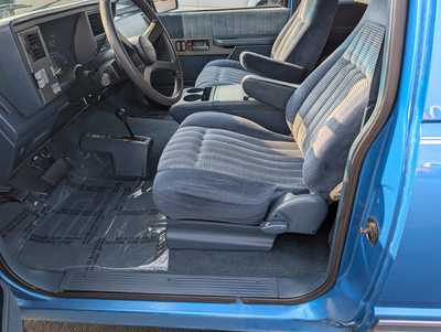1994 GMC 1500 Ext Cab, $16998. Photo 11