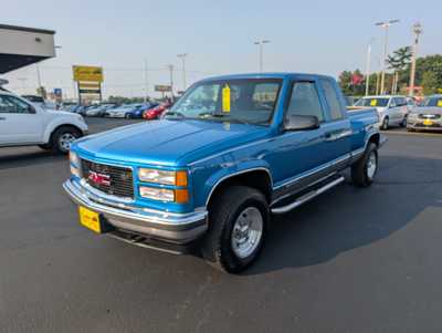 1994 GMC 1500 Ext Cab, $16998. Photo 4