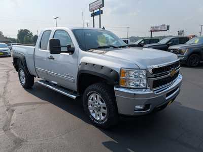 2013 Chevrolet Silverado 2500HD, $20387. Photo 2