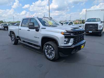 2021 Chevrolet 2500 Crew Cab, $34495. Photo 2