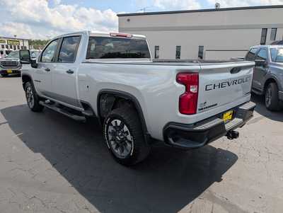 2021 Chevrolet 2500 Crew Cab, $34495. Photo 6