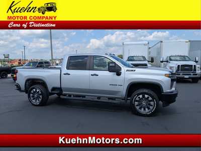 2021 Chevrolet 2500 Crew Cab, $34495. Photo 1