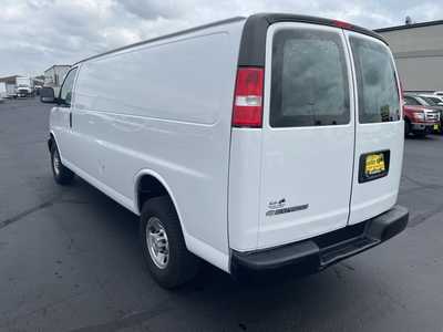 2022 Chevrolet Van,Cargo, $30900. Photo 6