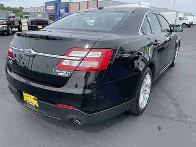 2018 Ford Taurus, $11997. Photo 8