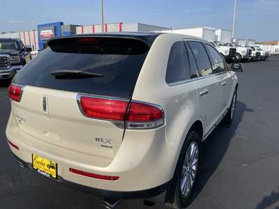 2014 Lincoln MKX, $9997. Photo 8