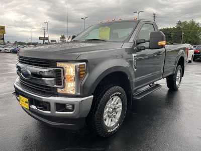 2019 Ford F250 Reg Cab, $31997. Photo 4