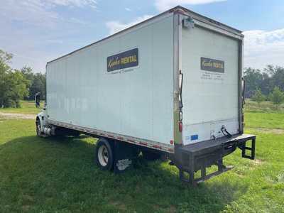 2015 International 4200, $29995. Photo 3