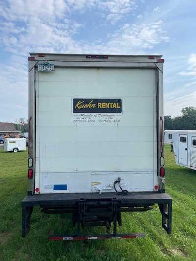 2015 International 4200, $29995. Photo 6