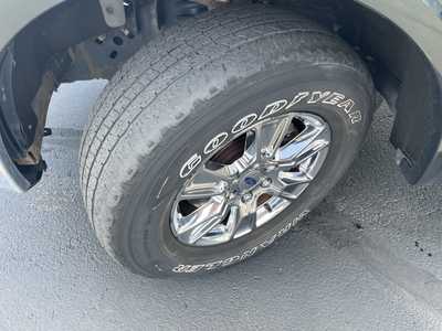 2015 Ford F150 Crew Cab, $18996. Photo 11