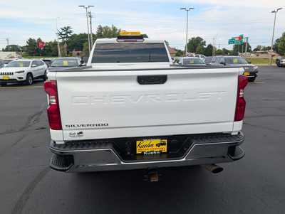 2020 Chevrolet 3500 Crew Cab, $36485. Photo 7