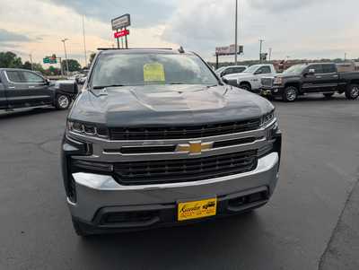 2020 Chevrolet 1500 Crew Cab, $28997. Photo 3