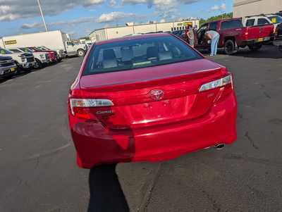 2012 Toyota Camry, $12986. Photo 7
