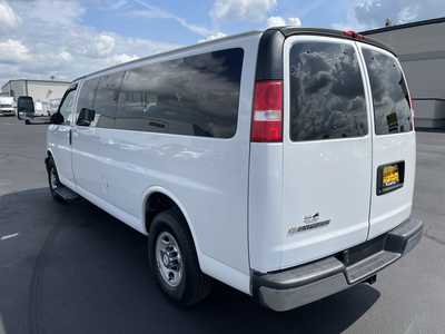 2017 Chevrolet Express Passenger, $21992. Photo 6