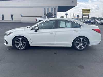 2019 Subaru Legacy, $21989. Photo 5