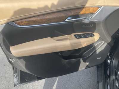 2020 Cadillac XT5, $29997. Photo 11