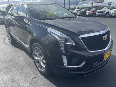 2020 Cadillac XT5, $29997. Photo 2