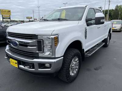 2018 Ford Super Duty, $32900. Photo 4