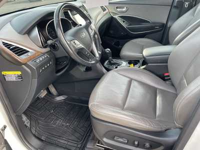 2017 Hyundai Santa Fe, $14495. Photo 12