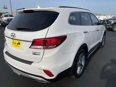 2017 Hyundai Santa Fe, $14495. Photo 8
