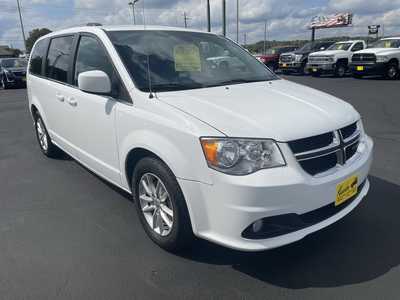 2019 Dodge Caravan, Grand, $13992. Photo 2