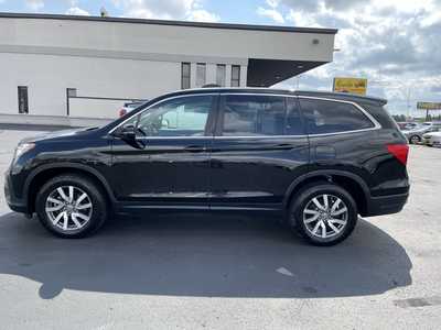 2019 Honda Pilot, $19997. Photo 5